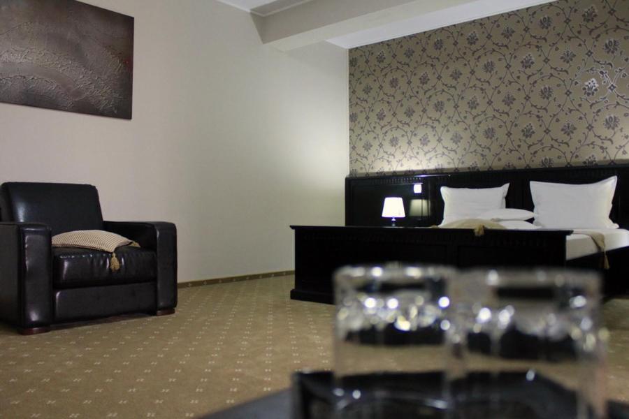 Hotel Imperium Sučava Exteriér fotografie