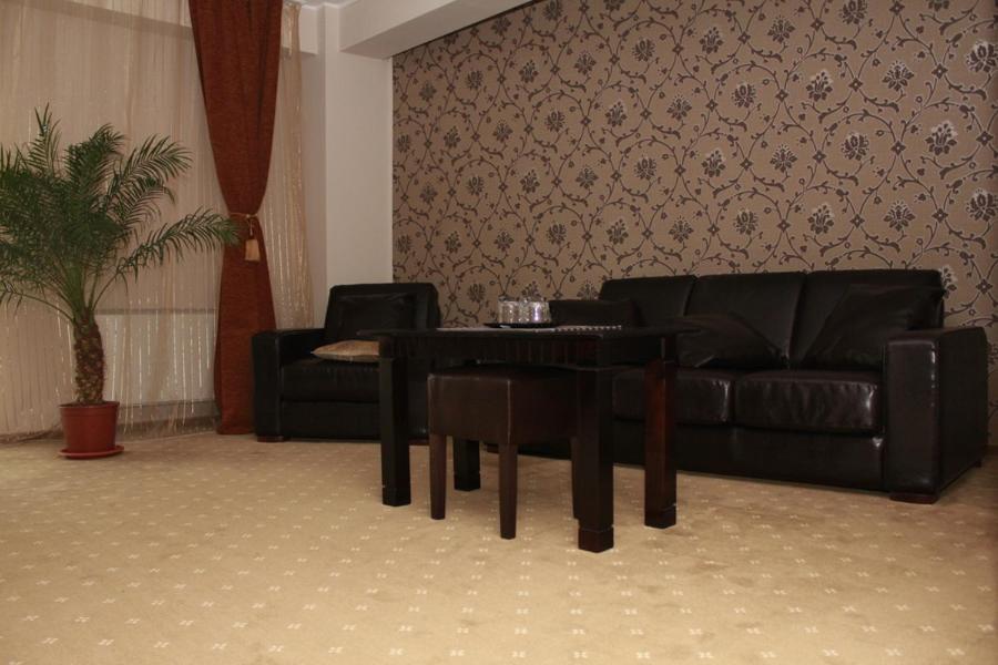Hotel Imperium Sučava Exteriér fotografie